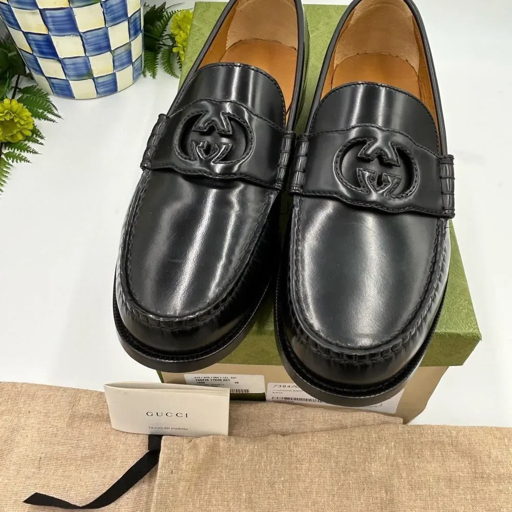 Men’s Gucci interlocking GGleather loafers size 10 fits 11 US made in Italy